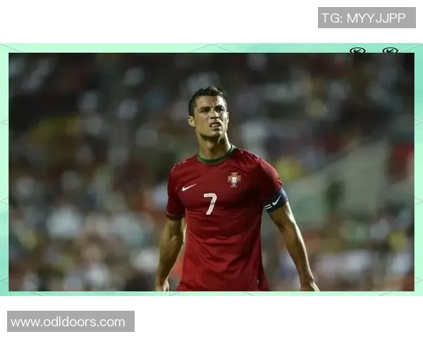 足球巨星亲手庆祝时刻见证激情与荣耀瞬间